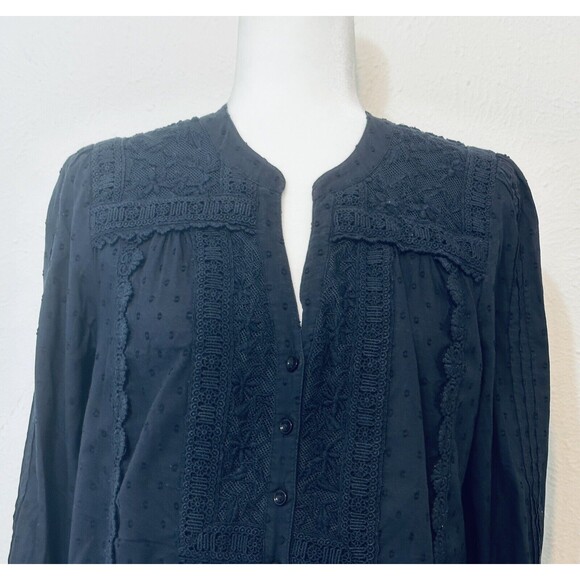Leifnotes Anthropologie Size 8 Navy Laced Embroidery RollTab Sleeve Blouse - Picture 2 of 12